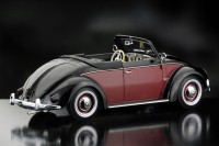 Preview: KKScale VW Käfer 1200 Hebmüller Cabrio, schwarz-rot Preview: KKScale VW Käfer 1200 Hebmüller Cabrio, schwarz-rot