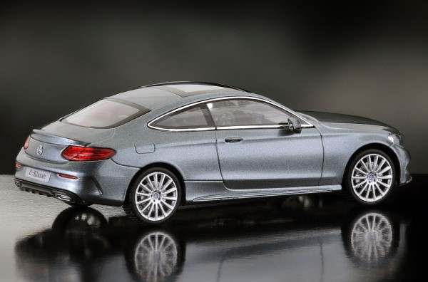 iScale MERCEDES C-Klasse Coupe, selenitgrau