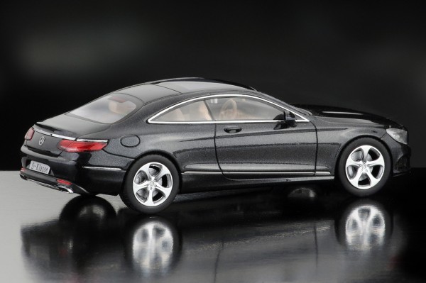 iScale MERCEDES CL, S-Klasse Coupe, magnetitschwarz