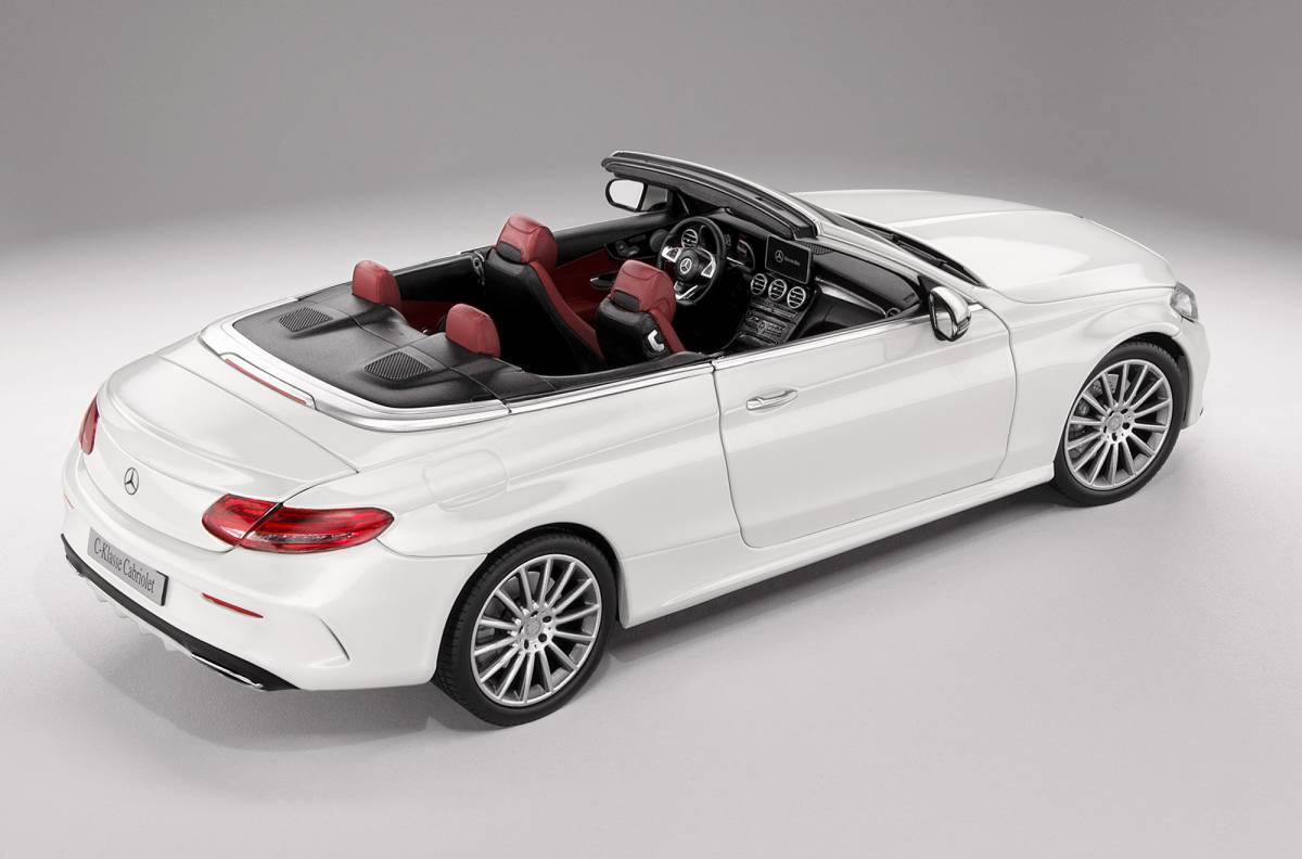 305-107 1/18 メルセデスベンツ C-KLASSE Cabriolet