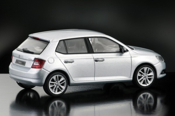 iScale SKODA Fabia Limousine, brilliant silver