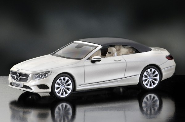 iScale MERCEDES S-Klasse Cabriolet, diamantweiß