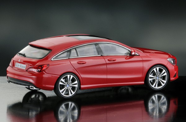 iScale MERCEDES CLA shooting Brake, jupiterrot